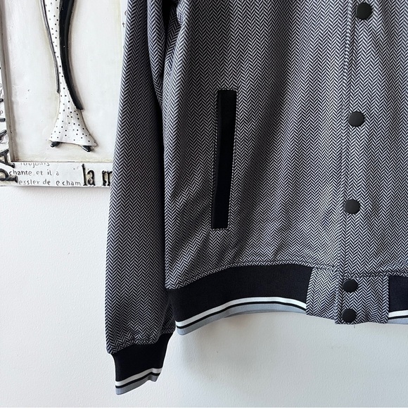 NWT Men’s Sporty Ben Sherman Herringbone Bomber Jacket Size S - Picture 4 of 7